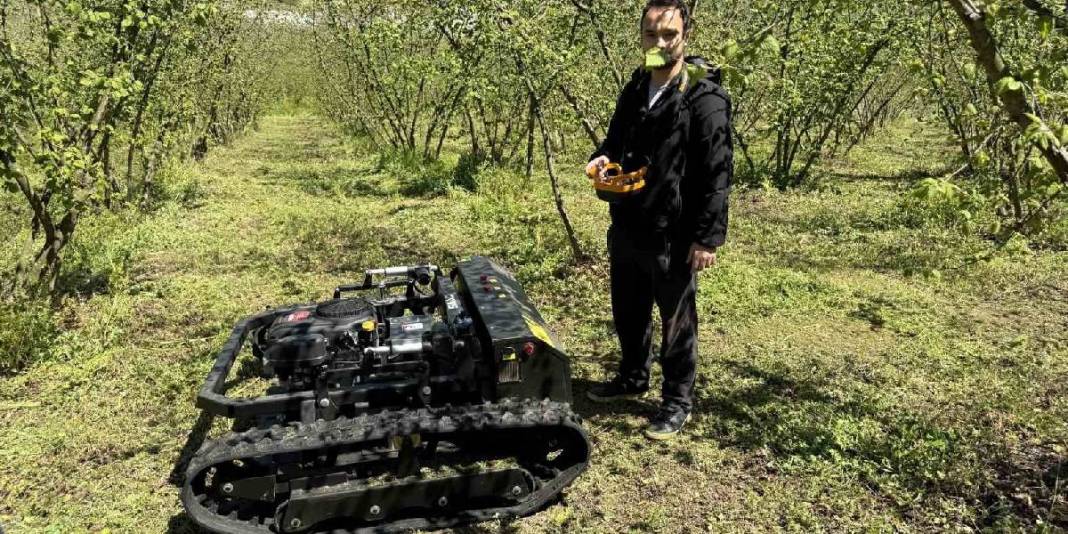 2 işçinin tam günde yaptığı işi 3 saatte yapıyor: Bu teknolojiyi çiftçi hayretle izliyor 3